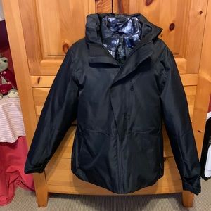 New 2 layer winter/rain coat by Pulse. Versatile & warm for your winter needs.